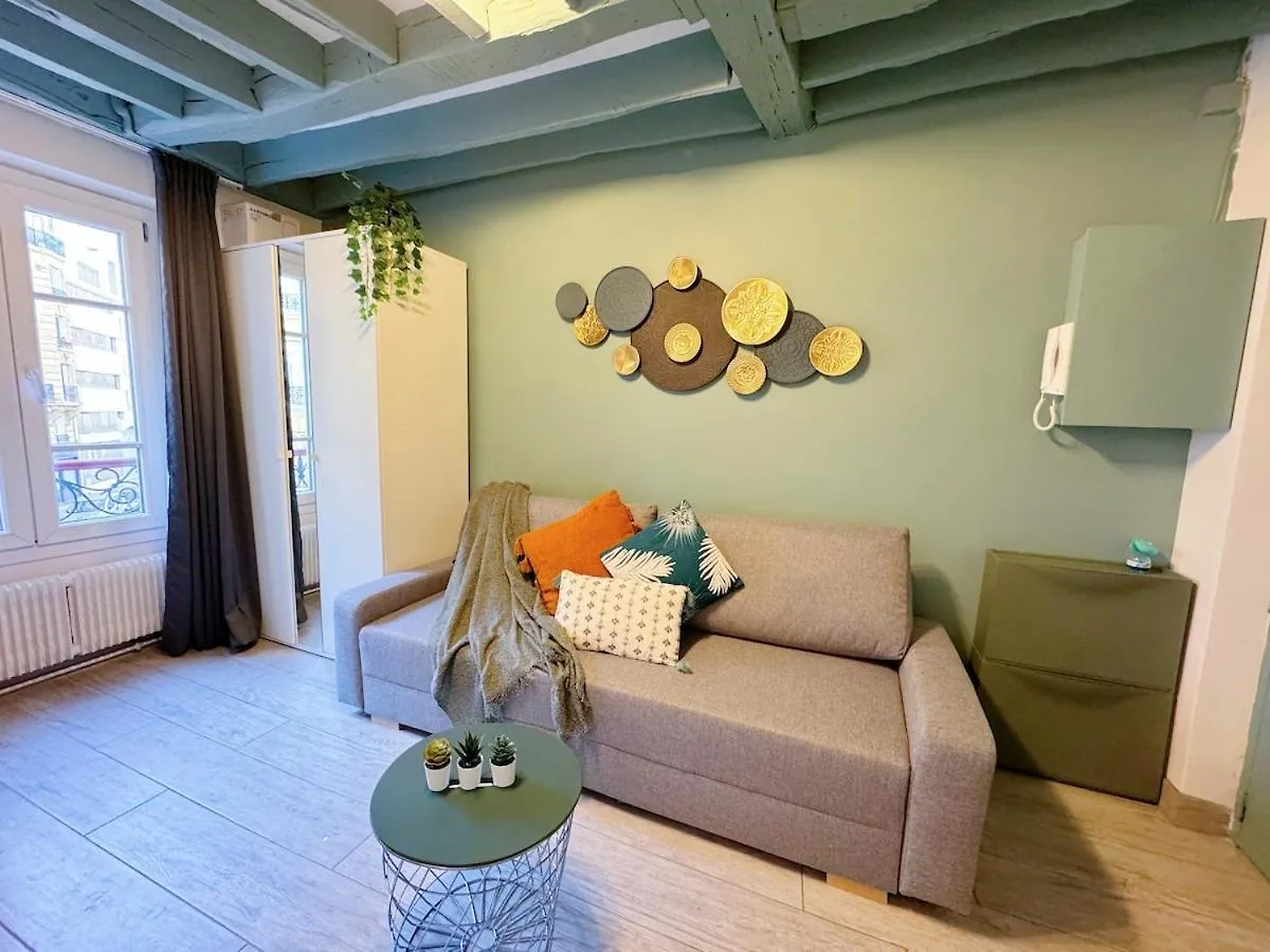 Bastille Marais Cosy Citycenter location